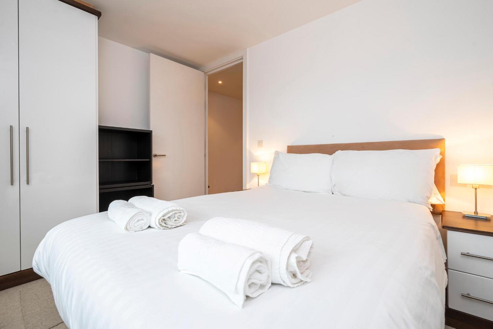 Borough Flat With Views By Underthedoormat Appartamento Londra