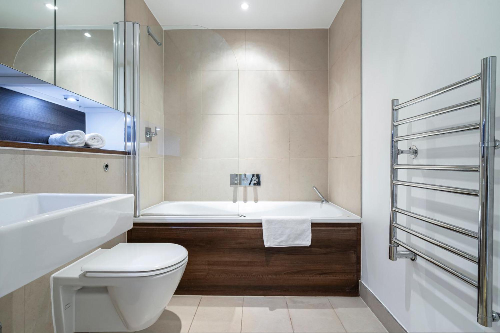 Borough Flat With Views By Underthedoormat Appartamento *