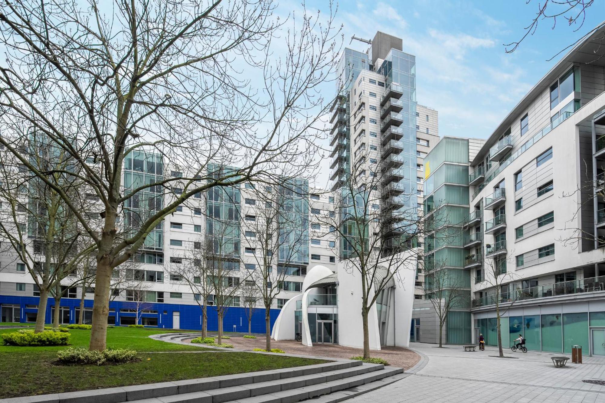 Borough Flat With Views By Underthedoormat * Londra